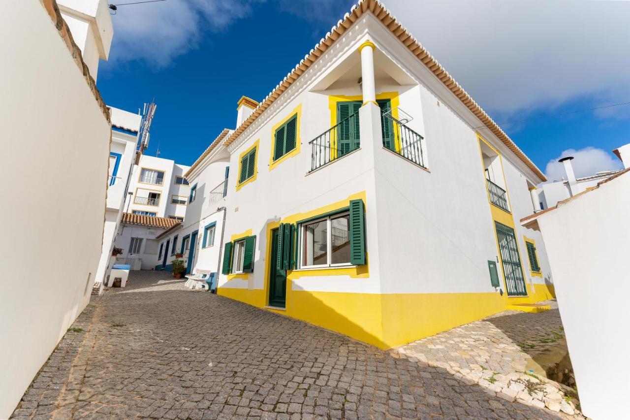 Villa Som Das Ondas Budens Buitenkant foto