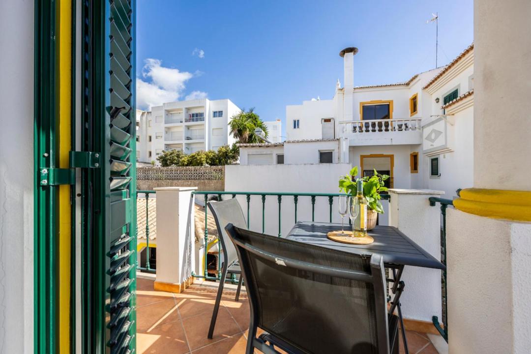 Villa Som Das Ondas Budens Buitenkant foto